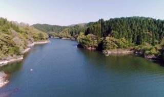 GW人気の釣りスポット 芹川ダム公園 ドローン映像 4K 2018年4月 Drone video in Serikawa dam